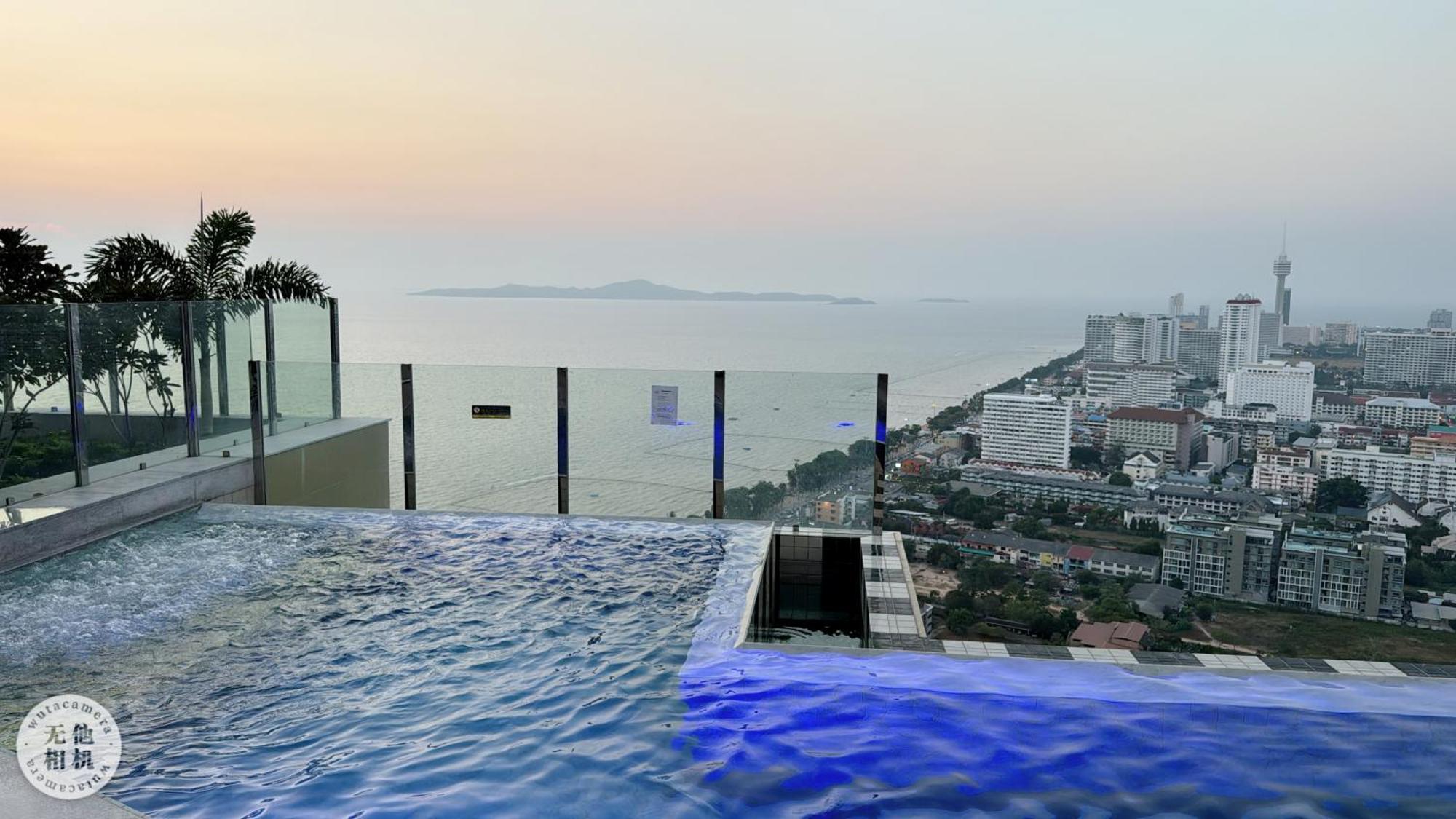 Copacabana Beach Jomtien 科帕卡巴纳海乔木提安海滩毗邻乔木提安夜市 외부 사진