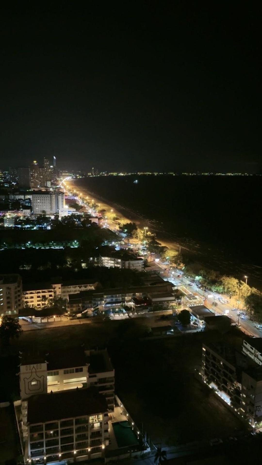 Copacabana Beach Jomtien 科帕卡巴纳海乔木提安海滩毗邻乔木提安夜市 외부 사진