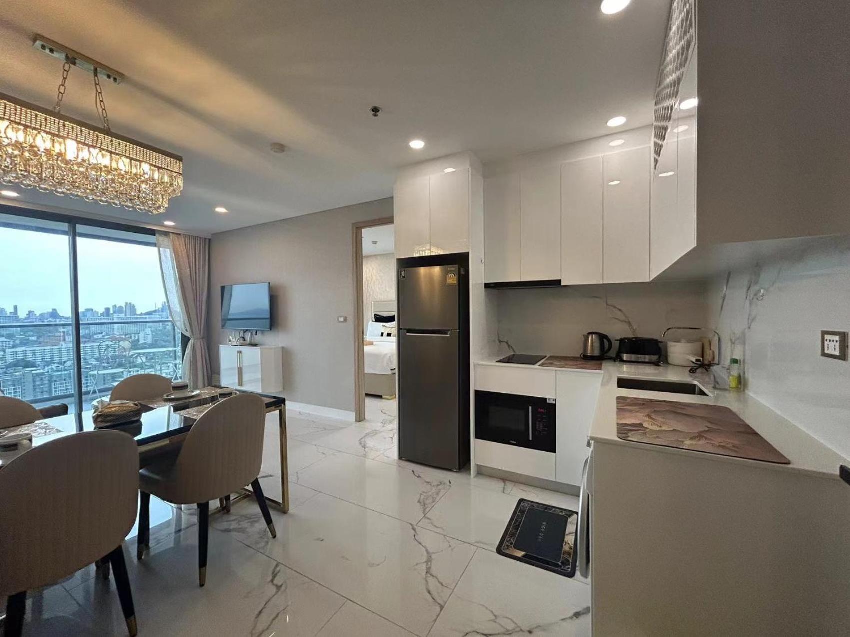Copacabana Beach Jomtien 科帕卡巴纳海乔木提安海滩毗邻乔木提安夜市 외부 사진