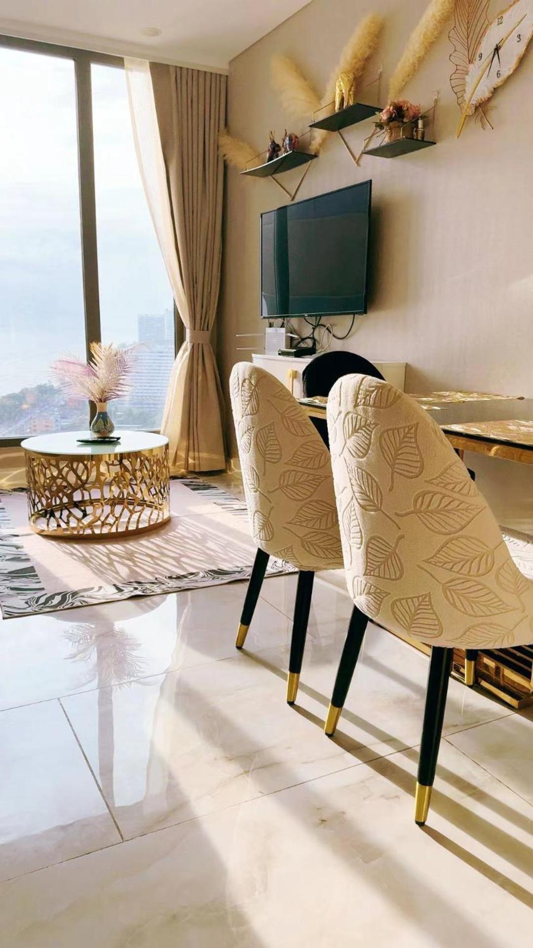 Copacabana Beach Jomtien 科帕卡巴纳海乔木提安海滩毗邻乔木提安夜市 외부 사진