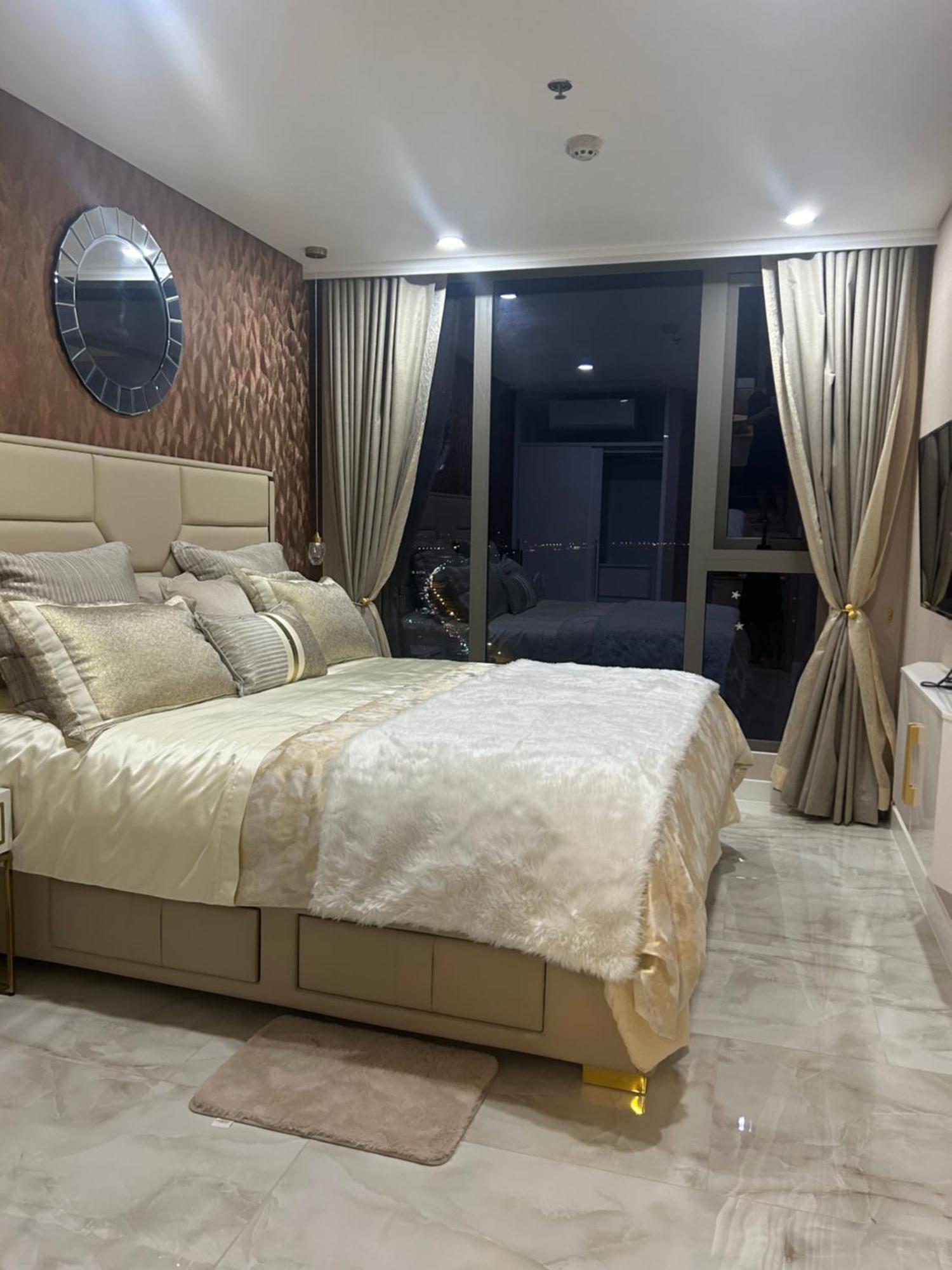 Copacabana Beach Jomtien 科帕卡巴纳海乔木提安海滩毗邻乔木提安夜市 외부 사진